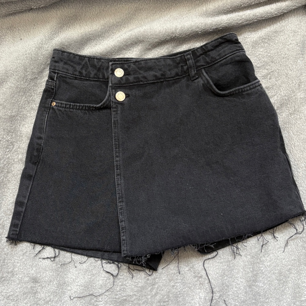 Zara Black Skort Distressed Frayed Hem Women S